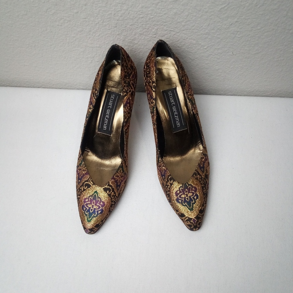 Stuart Weitzman Size 7W
